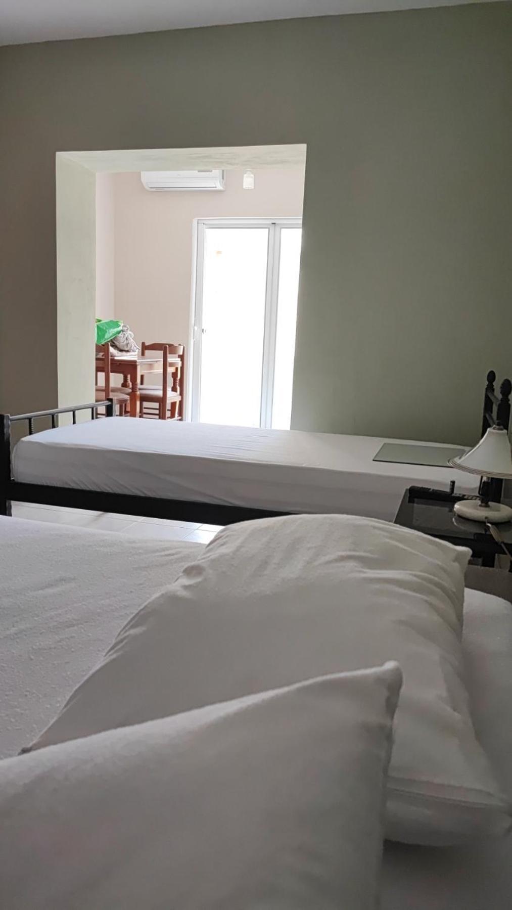 Dea1 Majlinda Apartment Sarandë Exteriör bild