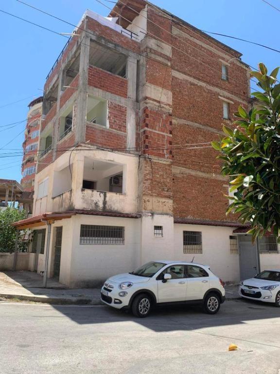 Dea1 Majlinda Apartment Sarandë Exteriör bild